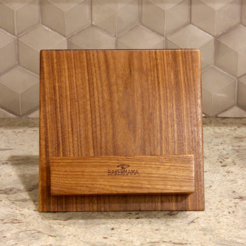 20” Round Wood Board - Walnut – Boards by The BakerMama